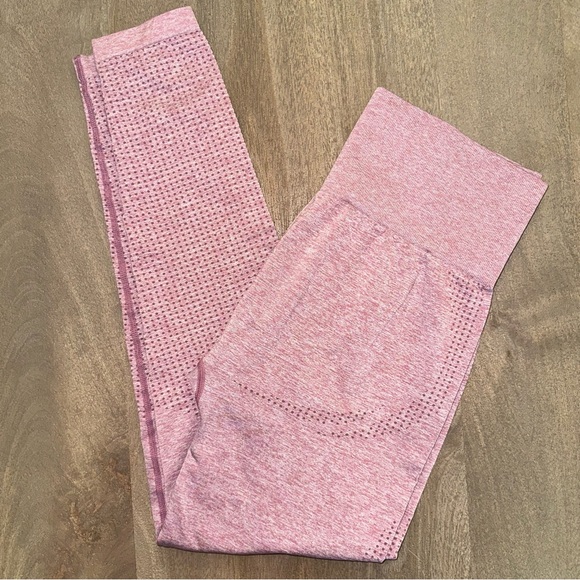 Dusty Pink Gymshark leggings size m energy + seamless - Picture 3 of 8
